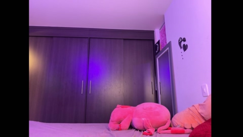 lindsaystonne  06-09-2022